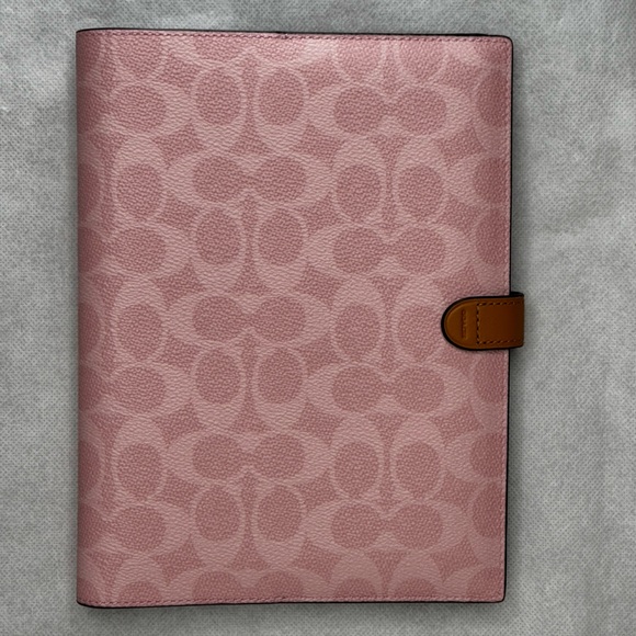 NWT Coach Notebook In Signature Canvas Gold/Powder Pink CEA49 2026 Release - Picture 2 of 3